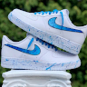 Meet your Posher, Devonte